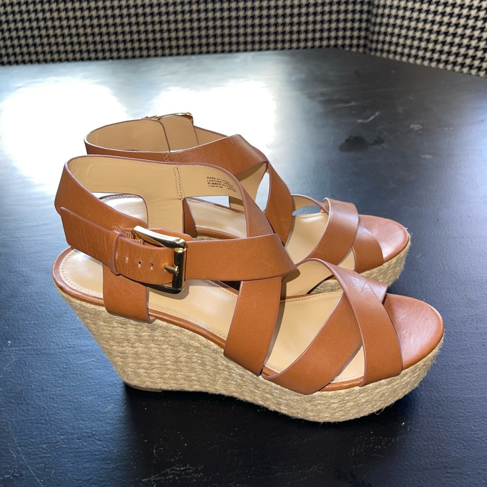 Michael Kors Celia Wedge (size: 11)